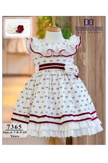 Taçlı Yakası Volanlı Puantiyeli Elbise